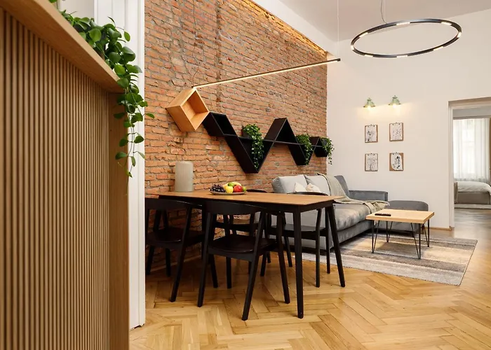 Ka\'Yana Apartments - Restored Luxury In The Heart Of The Old Town, Near Black Church, Council Sq