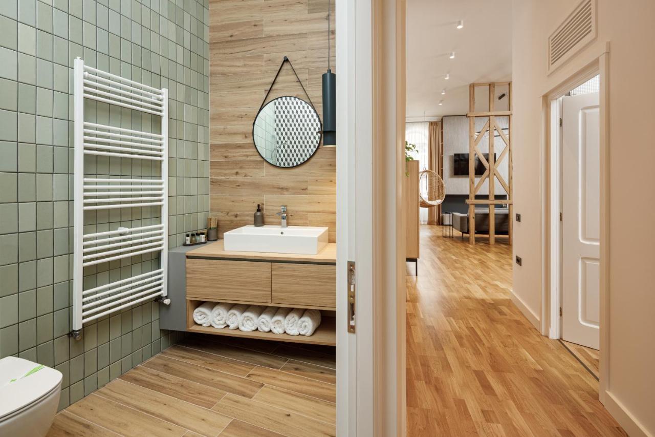 Apartment Ka'yana - Restored Luxury In The Heart Of The Old Town, Near Black Church, Council Sq *