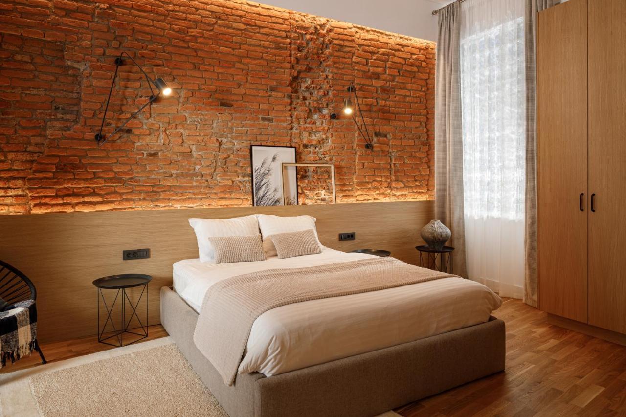 Ka'yana - Restored Luxury In The Heart Of The Old Town, Near Black Church, Council Sq *