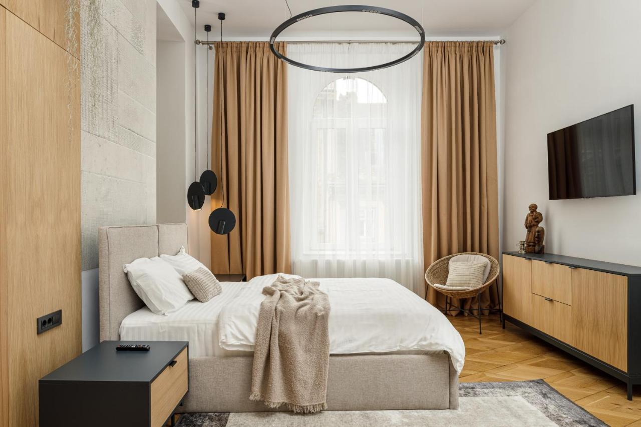 Ka'yana - Restored Luxury In The Heart Of The Old Town, Near Black Church, Council Sq *